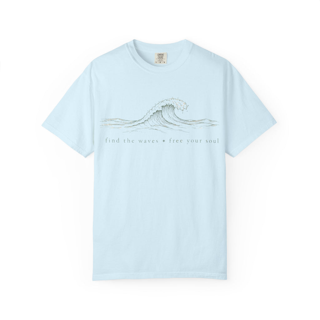 "Find The Waves Free Your Soul" Wave Graphic T-Shirt