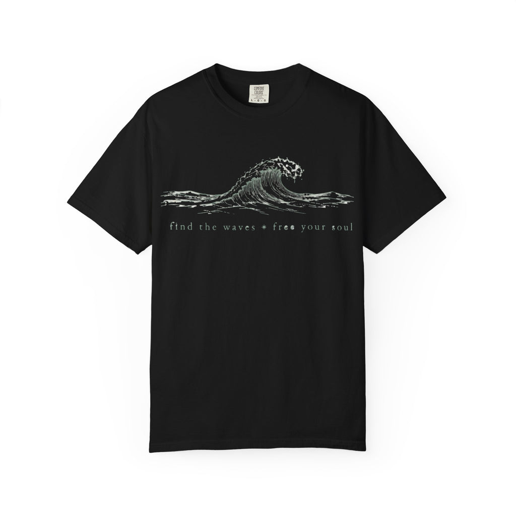 "Find The Waves Free Your Soul" Wave Graphic T-Shirt