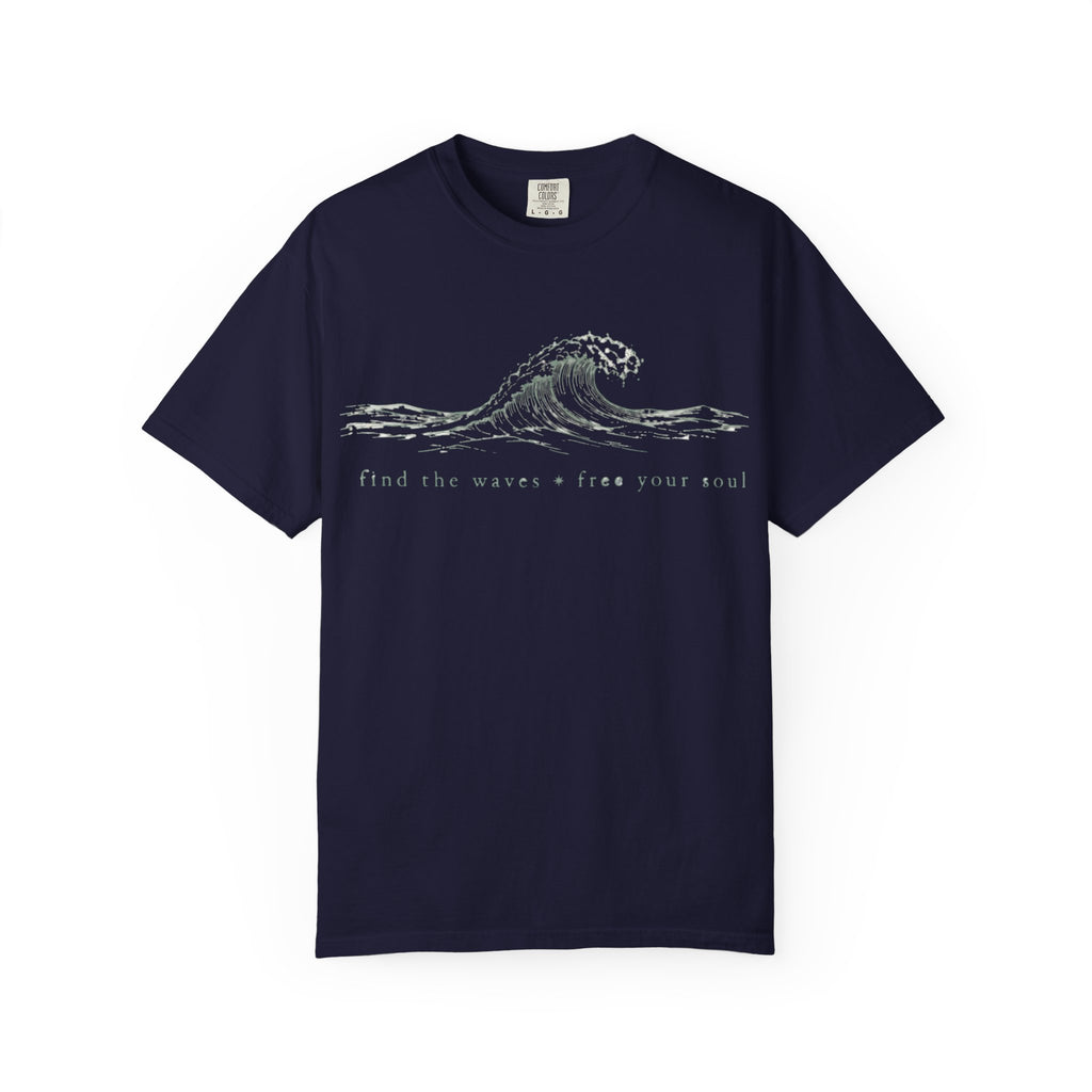 "Find The Waves Free Your Soul" Wave Graphic T-Shirt